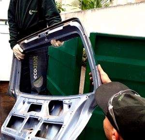 Descarte ecológico de peças automotivas