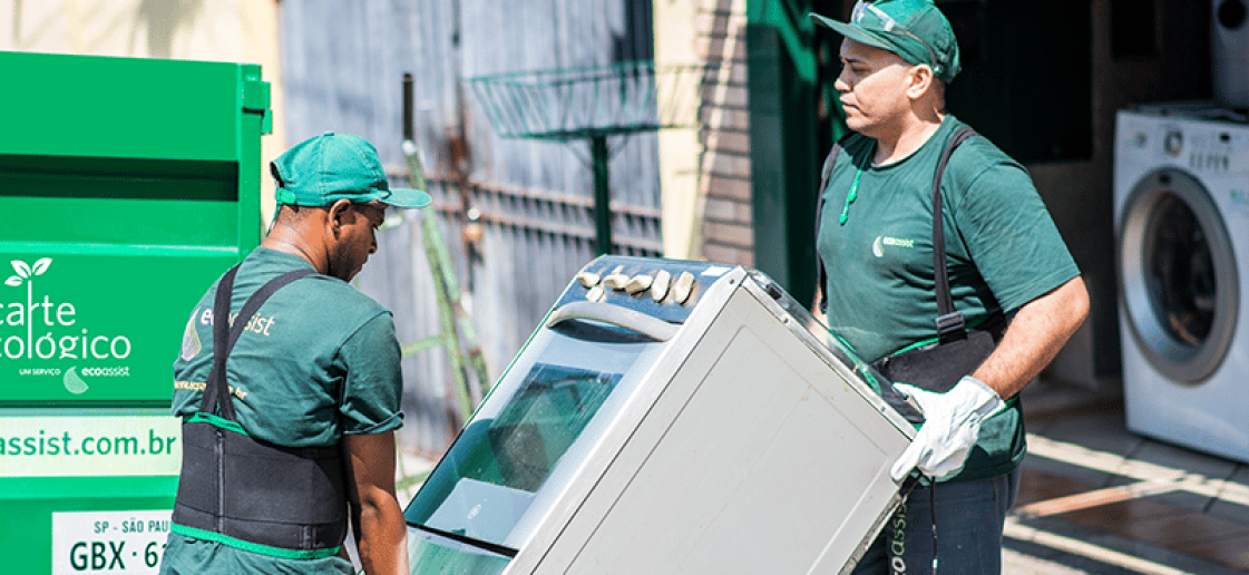 Serviço de reparo de linha branca